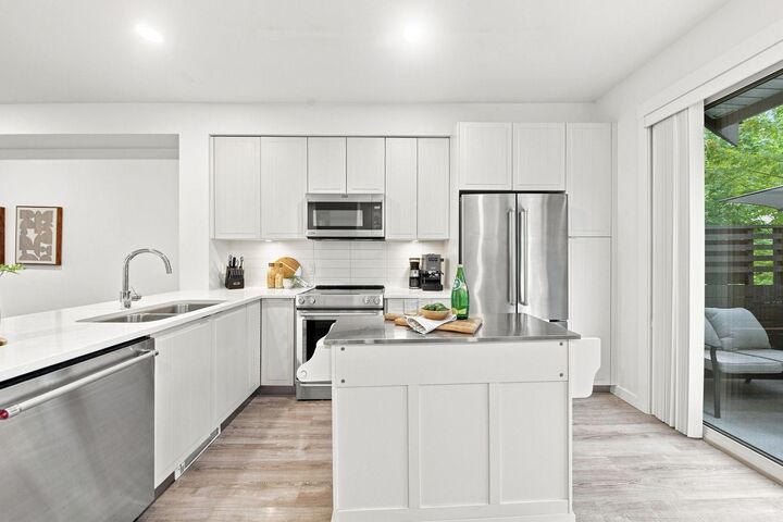 Property Photo:  2332 Ranger Lane 3  BC V3B 0J4 