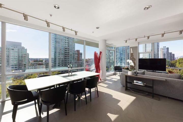 Property Photo:  1455 Howe Street 805  BC V6Z 1C2 
