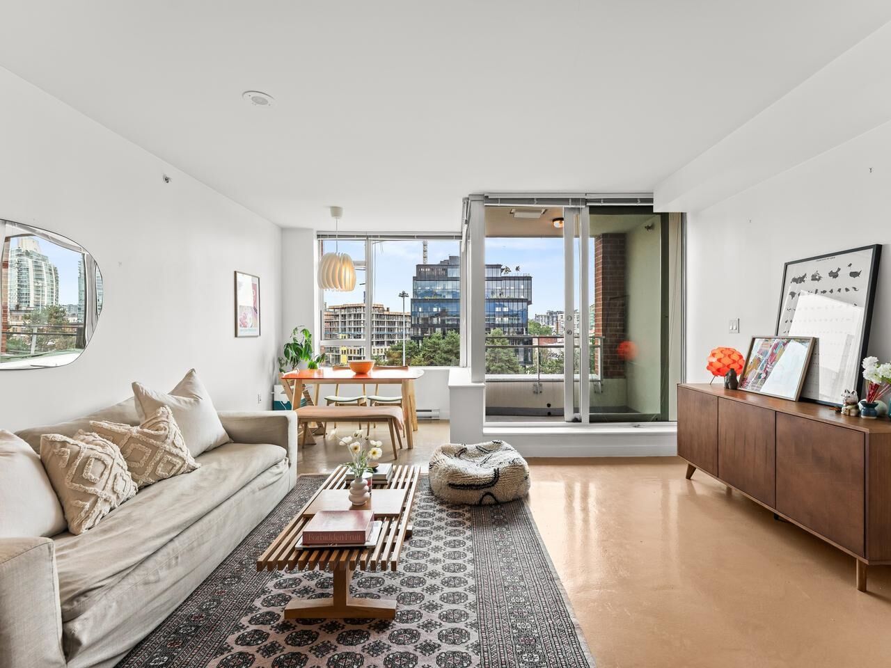 Property Photo:  221 Union Street 715  BC V6A 0B4 