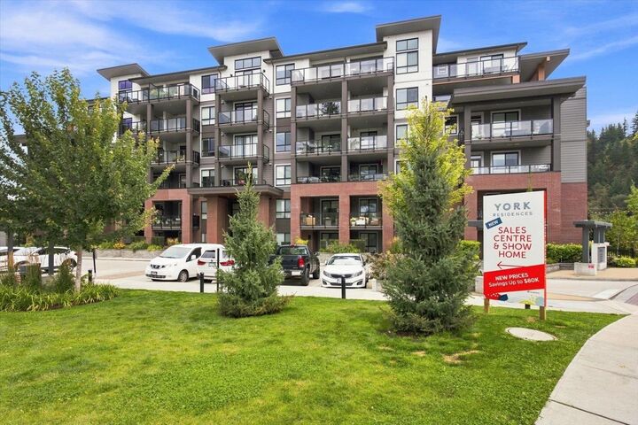 Photo de la propriété: 45511 Campus Drive 410 BC V2R 6K8