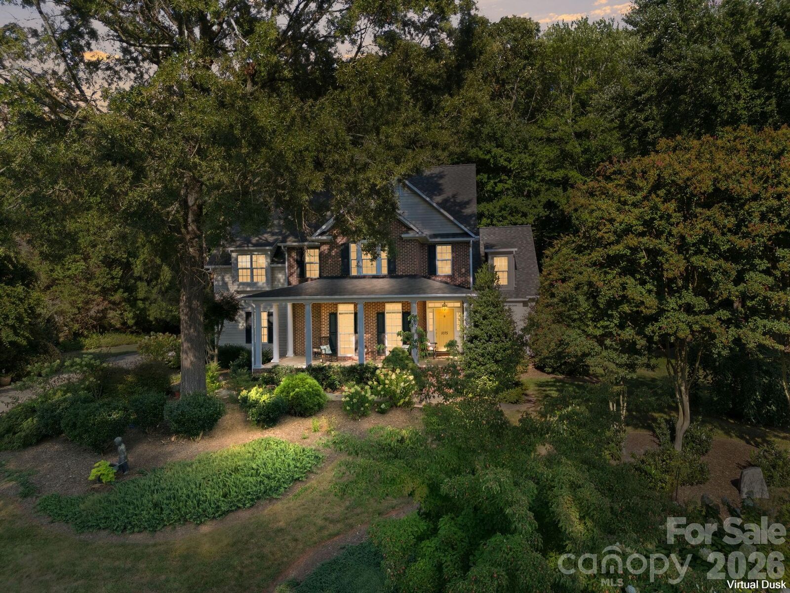 Property Photo:  1075 Glenfield Drive  NC 28147 