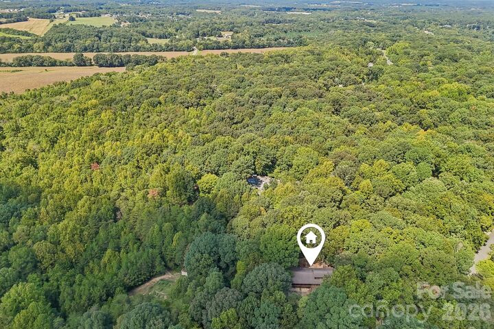 Property Photo:  2701 Cedar Trail Lane  NC 28174 