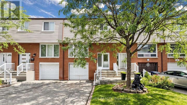 Property Photo:  3525 Brandon Gate Drive 58  ON L4T 3M3 