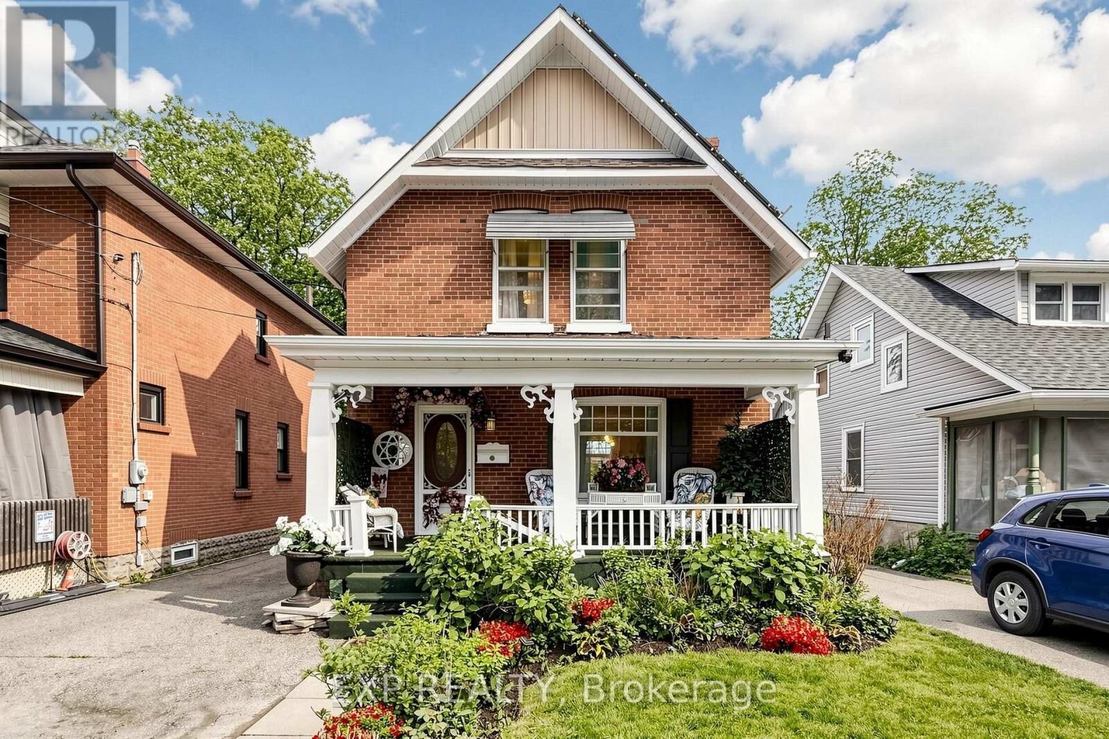 Property Photo:  28 Simcoe Street  ON K9V 2G4 