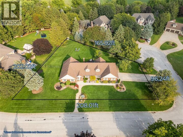 Property Photo:  1596 Holden Drive  ON N7S 6G4 