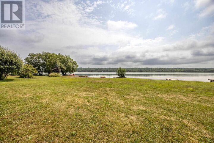 Property Photo:  395 River Rd  ON P6A 5K9 