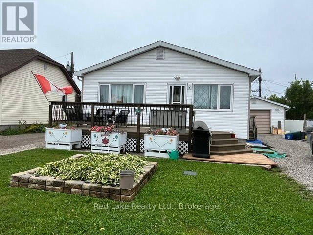Property Photo:  7 Forth Street  ON P0V 1C0 