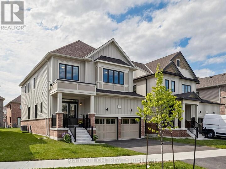 Property Photo:  10 George Ellis Drive  ON L4P 0S3 