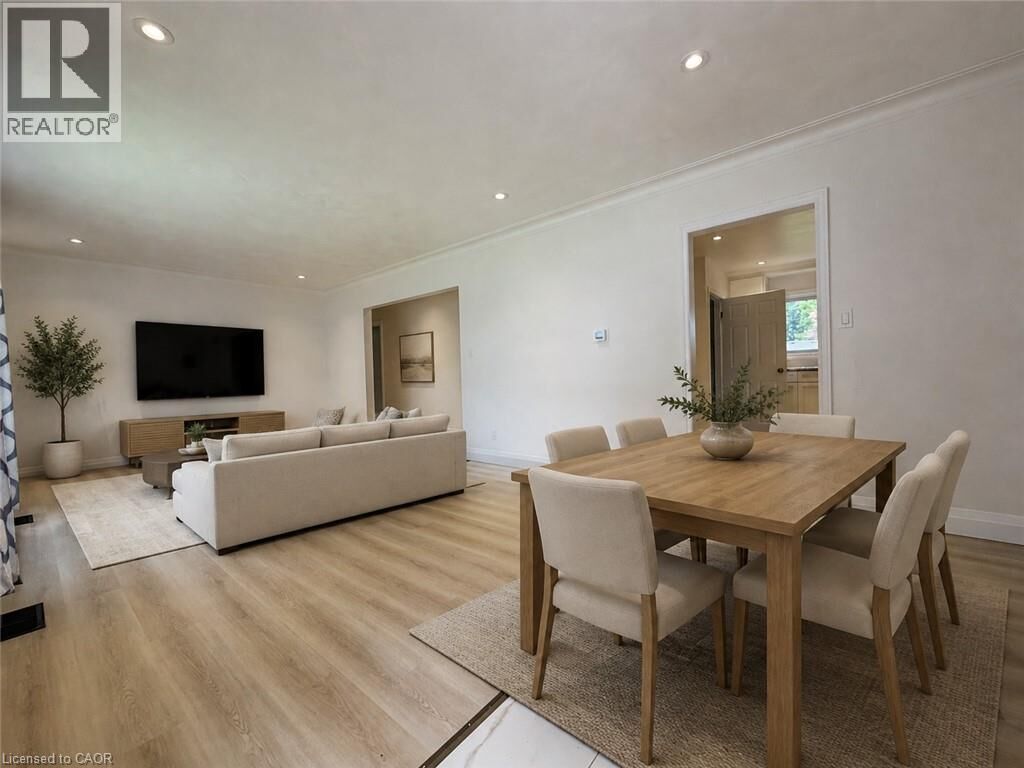 Property Photo: 29 Pusey Boulevard 1 ON N3R 2S1
