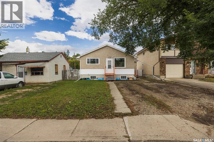 Property Photo: 345 McIntyre Street SK S4R 2L9