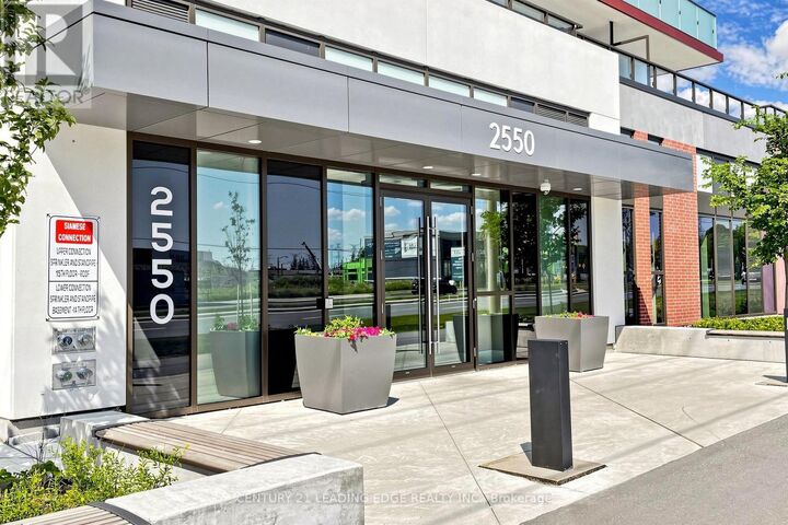 Property Photo: 2550 Simcoe Street North 409 ON L1L 0R5