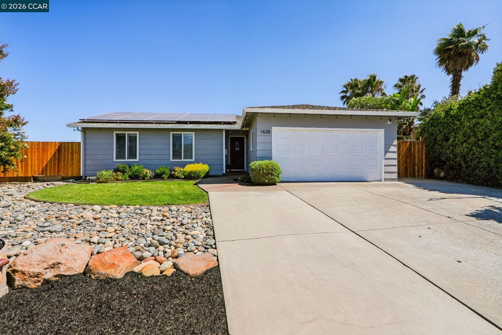 Property Photo:  1628 Kingsly Drive  CA 94565 