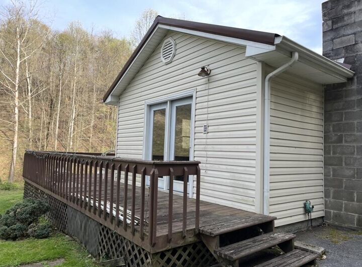 Property Photo:  179 Walters Branch  KY 41271 
