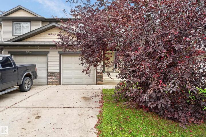 Property Photo:  21312 48 Avenue NW  AB T6M 0G7 