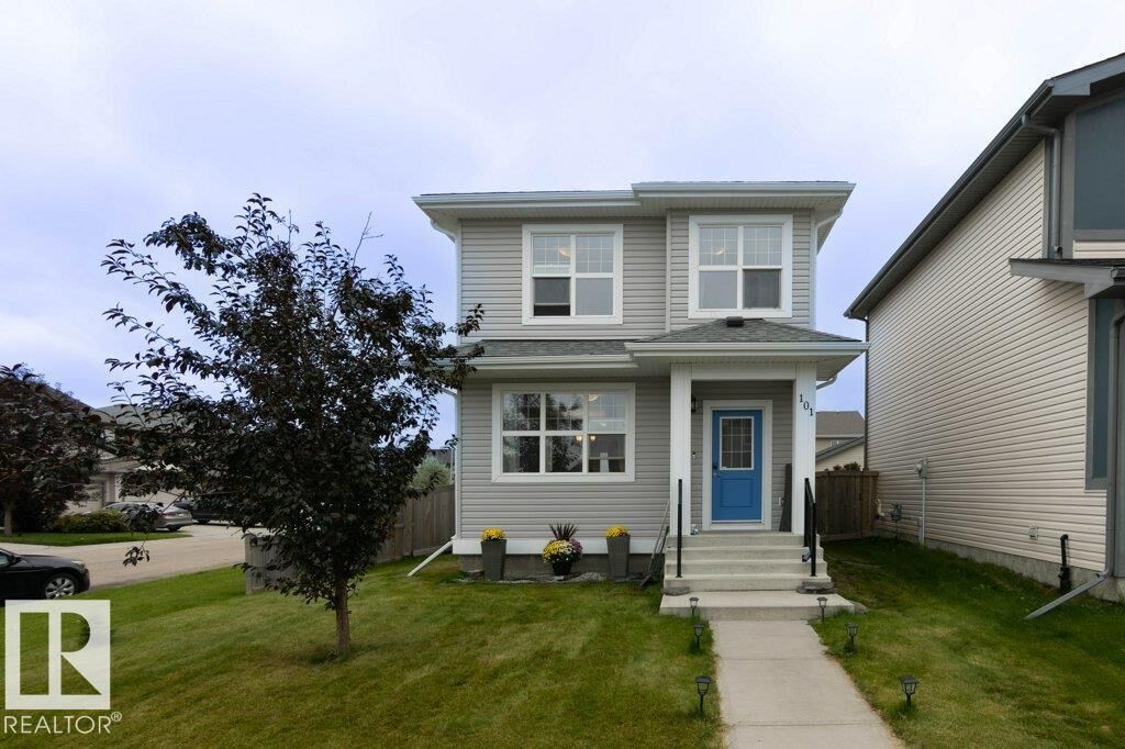 Property Photo:  101 Hudson Cove  AB T7X 0R8 