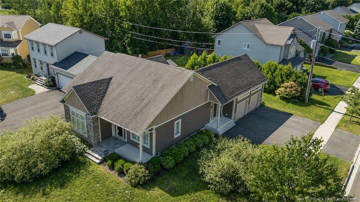 Property Photo:  6 McNally Court  NB E3B 9Y3 