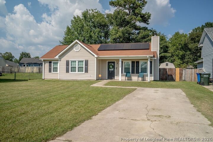 Property Photo:  5652 Pepperbush Drive  NC 28304 