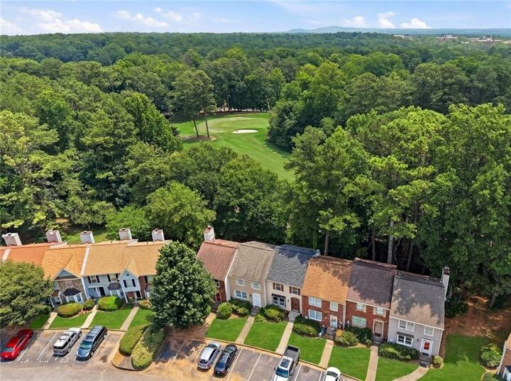 Property Photo:  2105 Fairways Court NW  GA 30144 