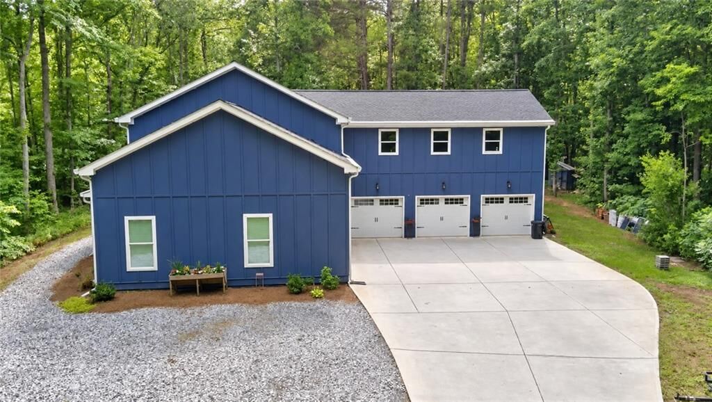 Property Photo:  2850 Willow Bend Drive  GA 30028 