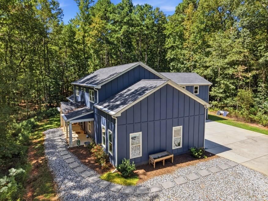Property Photo:  2850 Willow Bend Drive  GA 30028 