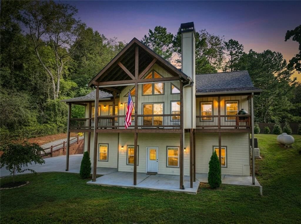 Property Photo:  236 Ivy Drive  GA 30540 