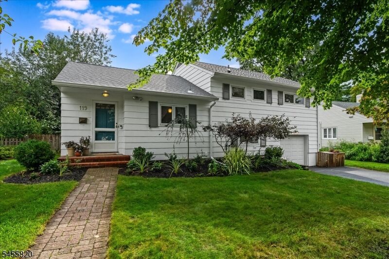 Property Photo:  119 Squire Hill Rd  NJ 07043 