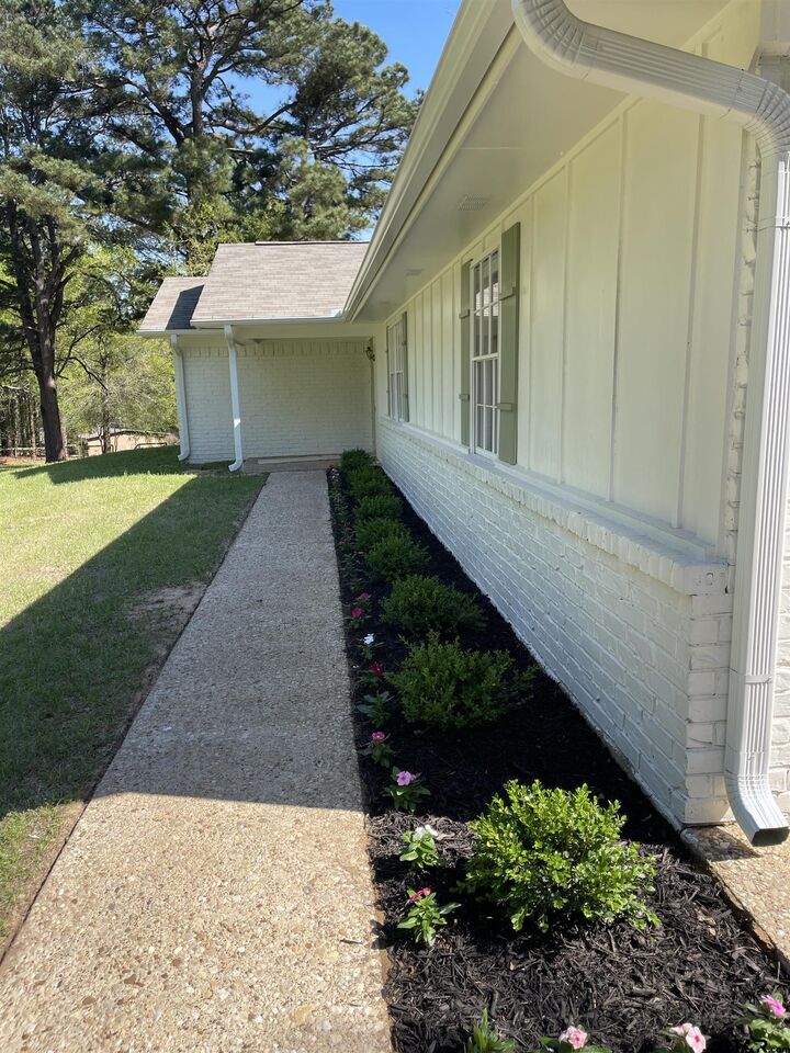 Property Photo:  15021 Hillview  TX 75703 