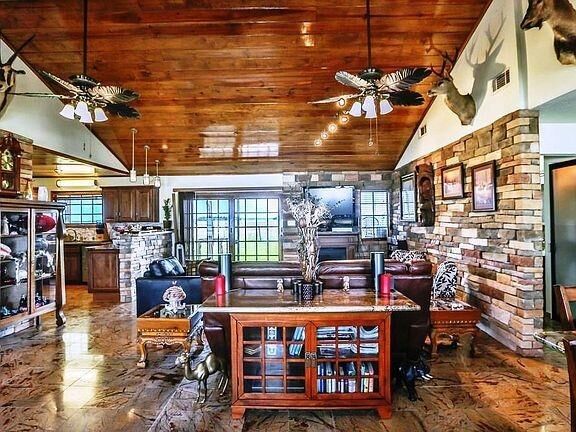 Property Photo: 12338 Zamanek Road TX 77461