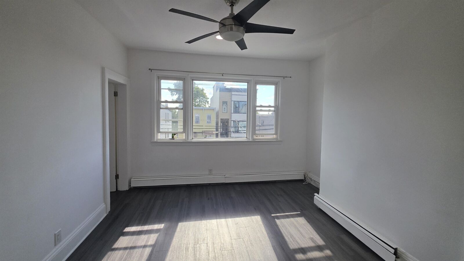 Property Photo:  176 Bartholdi Ave 2  NJ 07305 
