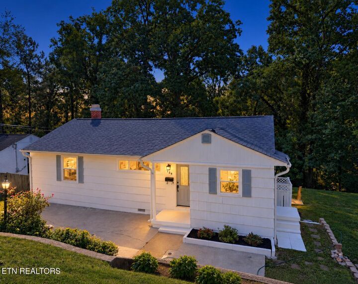Property Photo:  129 Amherst Lane  TN 37830 