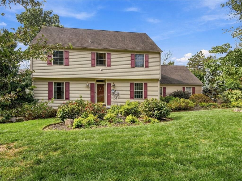 Property Photo:  4454 Farm Drive  PA 18104 