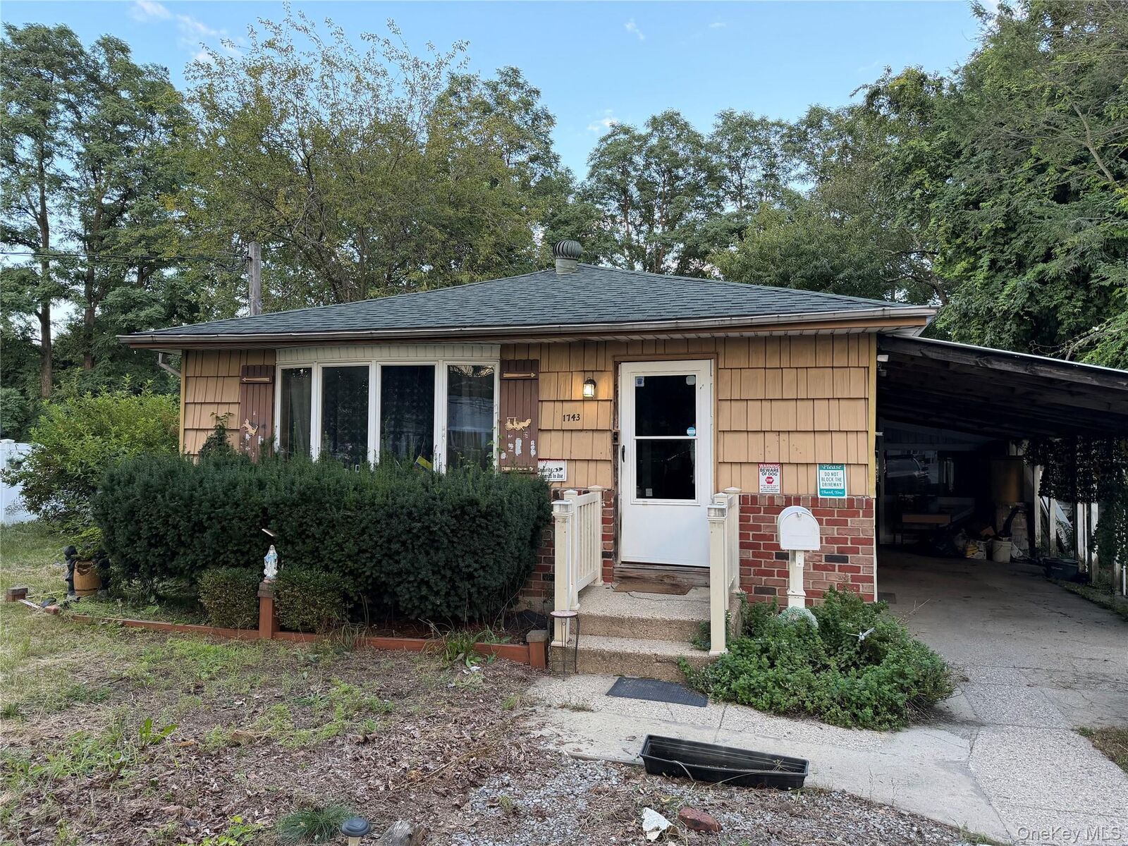 Property Photo:  1743 N Thompson Drive  NY 11706 