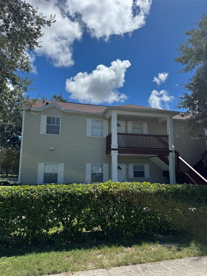 Property Photo: 9004 Shallowford Lane #201 FL 34668