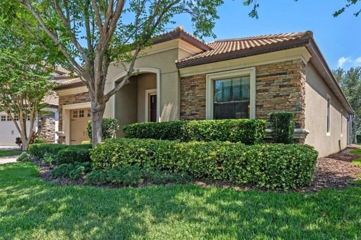 Property Photo:  1442 Moon Valley Drive  FL 33896 