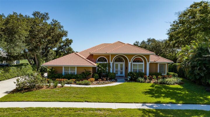 Property Photo: 8437 Eagle Preserve Way FL 34241