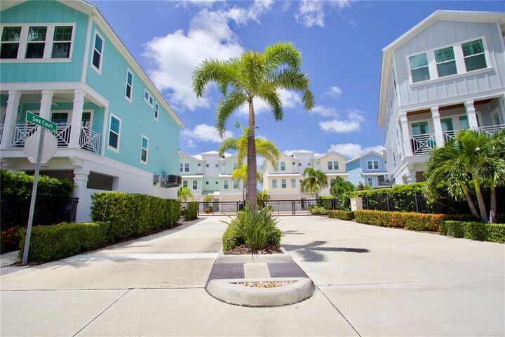 Property Photo:  602 Sea Court  FL 34698 
