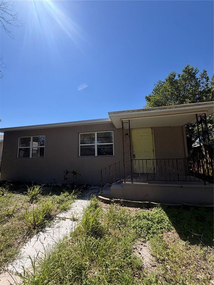 Property Photo:  1626 29th Avenue N  FL 33713 