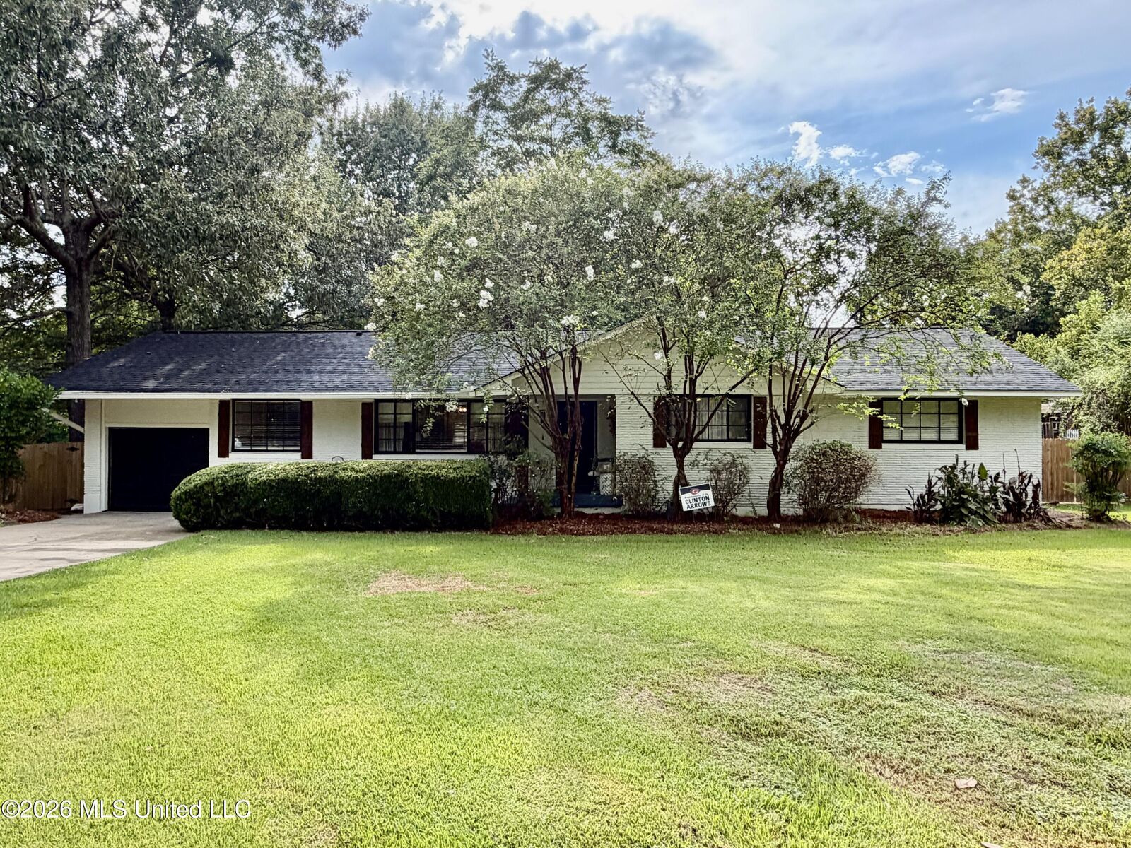 Property Photo:  104 Sunset Drive  MS 39056 
