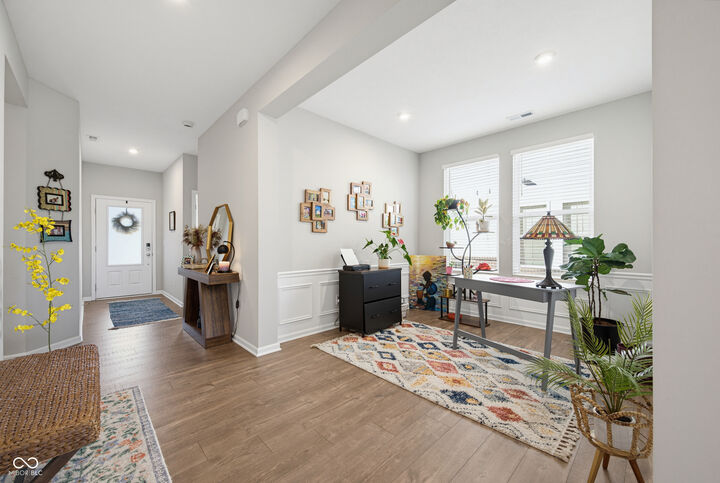 Property Photo: 14442 Shrawley Court IN 46074