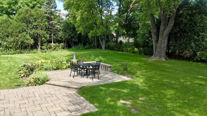 Property Photo: 8920 N Greenvale Rd WI 53217