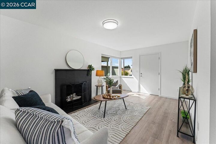 Property Photo: 1436 Everett St CA 94530