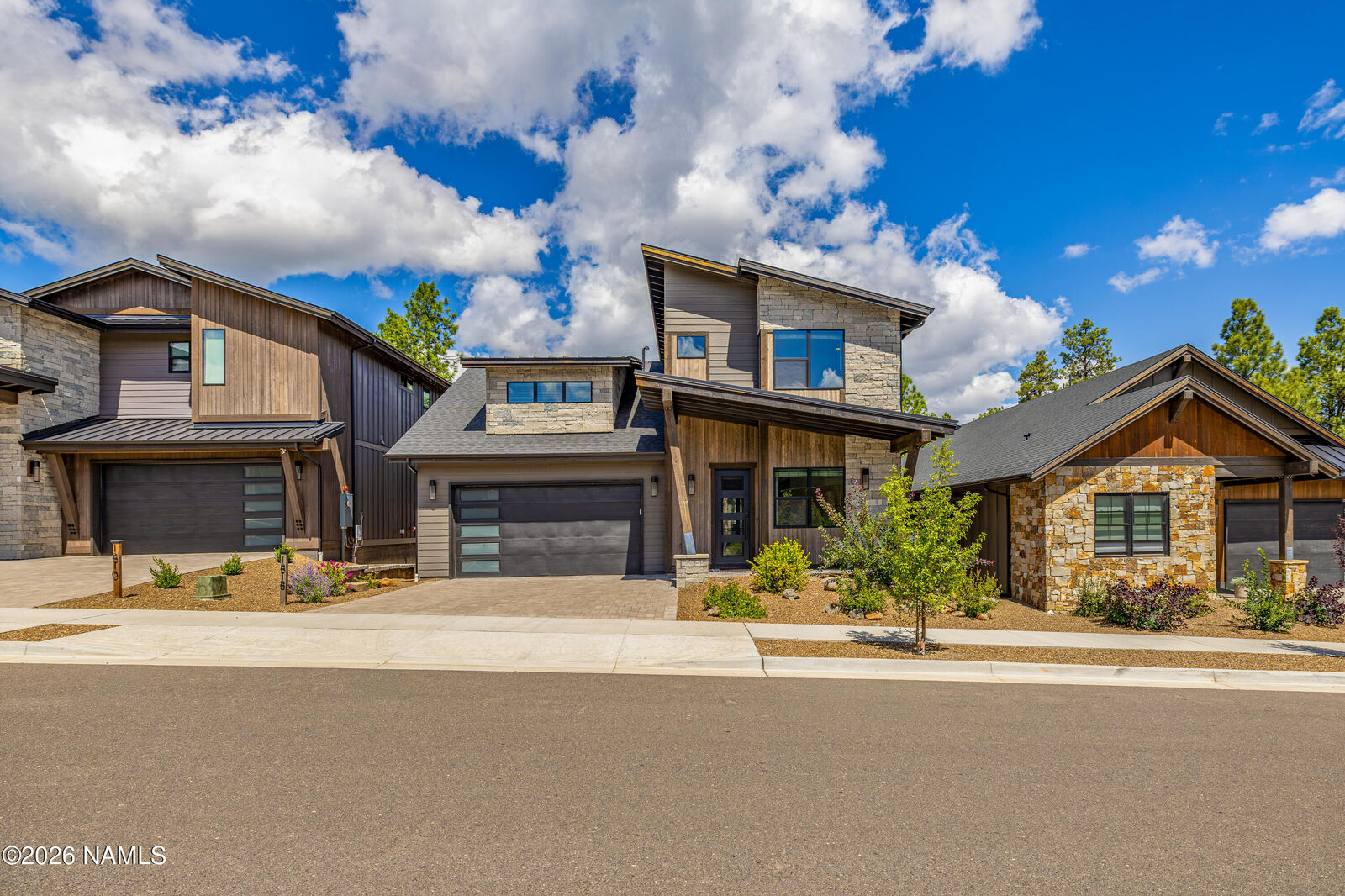 Property Photo: 1818 E Magnolia Drive AZ 86005