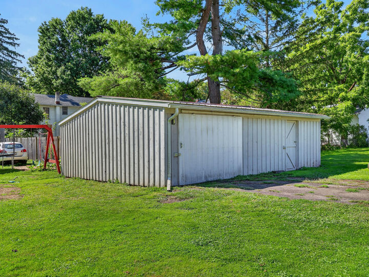 Property Photo:  105 Cherry St  PA 18848 