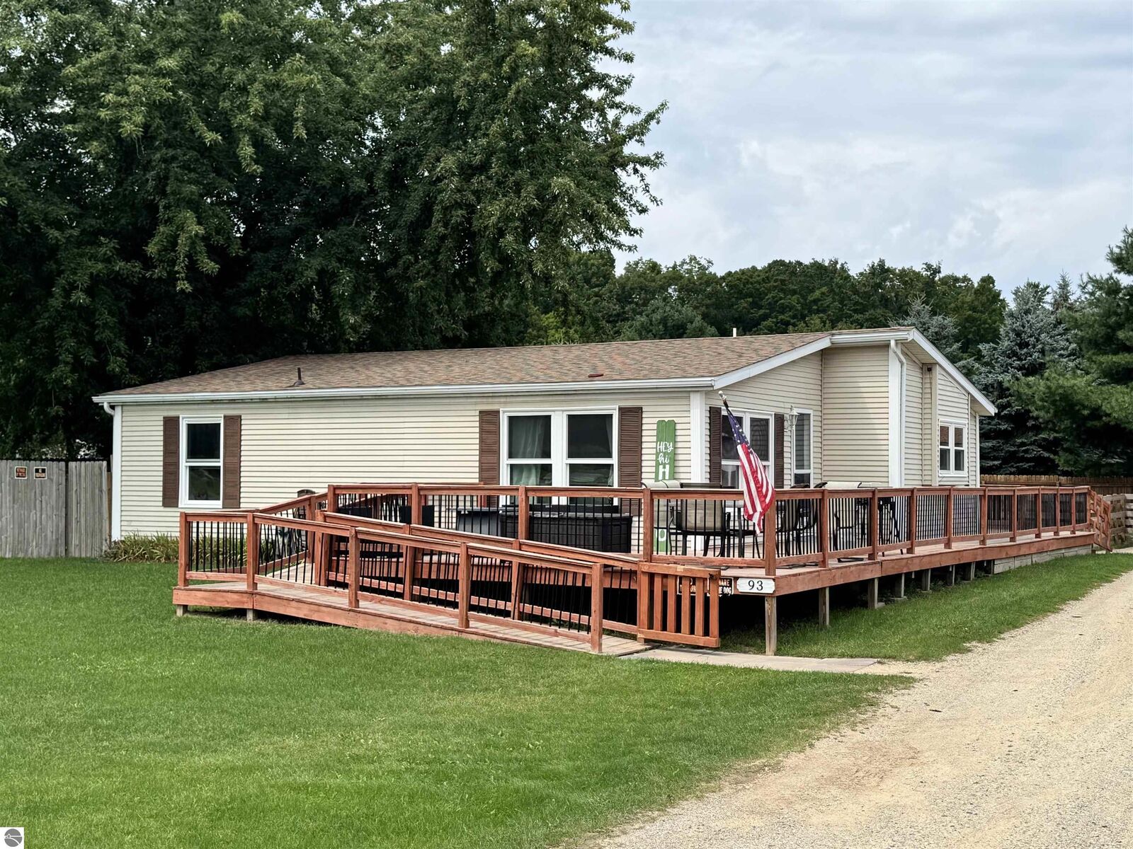 Property Photo:  93 E Kapplinger Drive  MI 48622 