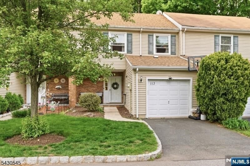 Property Photo: 113 Saratoga Square NJ 07470