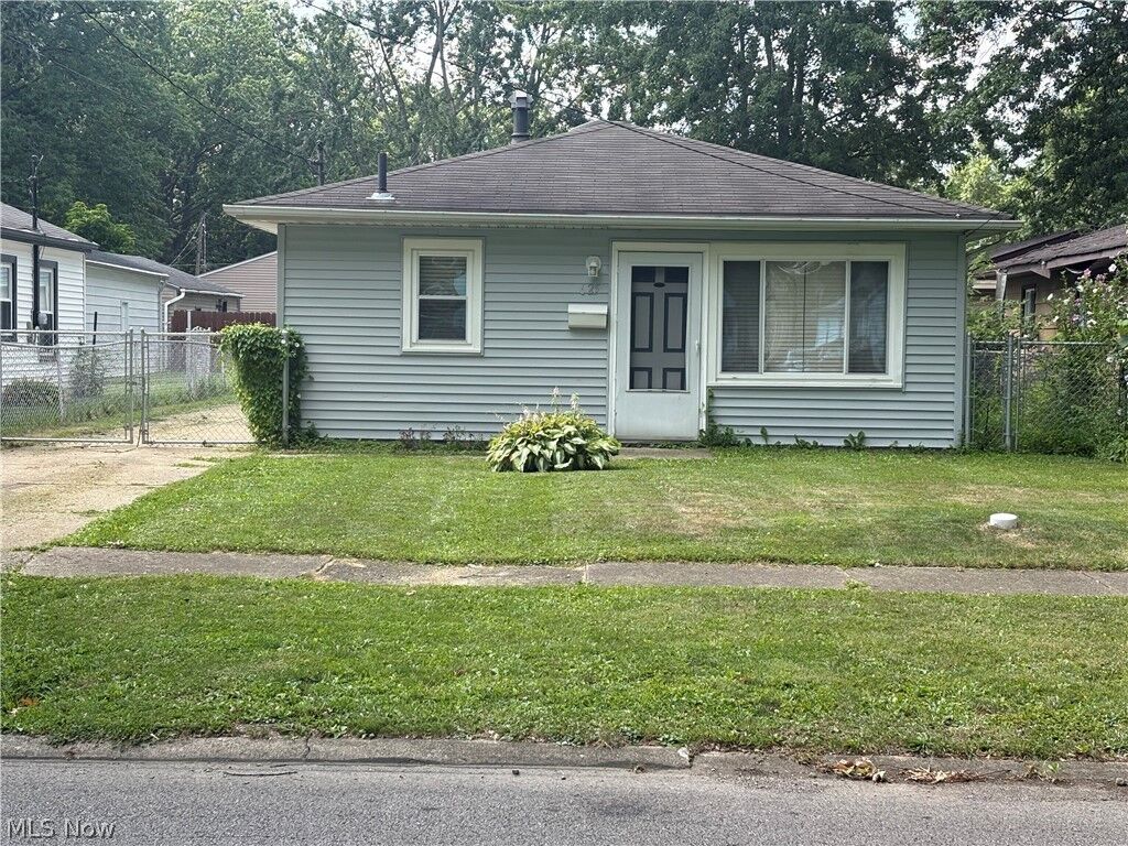 Property Photo:  625 Delaware Avenue  OH 44035 