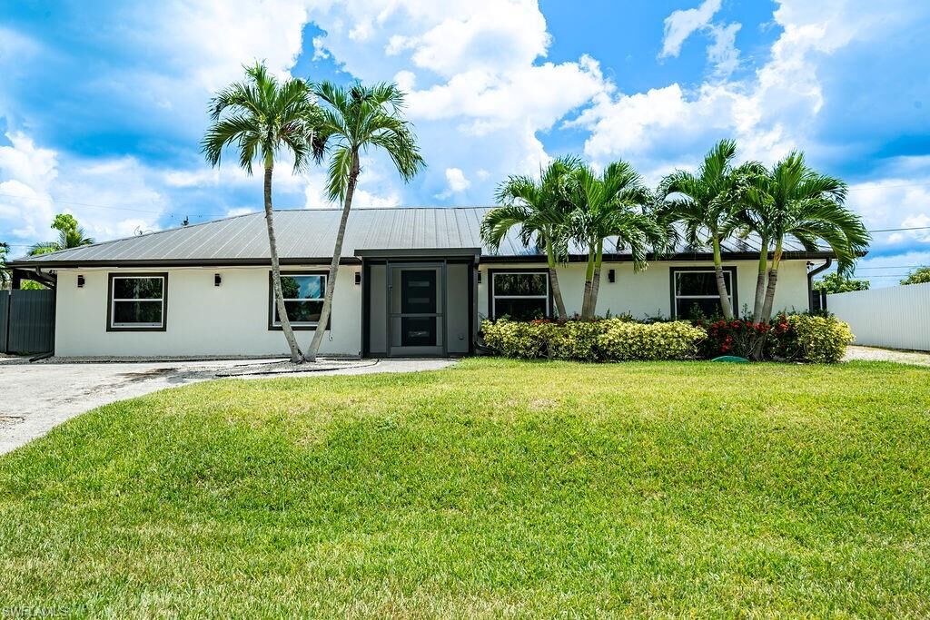 Property Photo: 1800 52nd Ter SW FL 34116