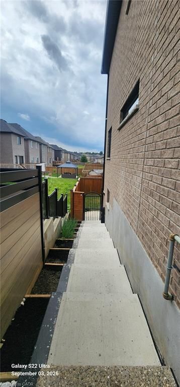 Property Photo:  151 Forest Creek Drive Lower  ON N2R 0M1 