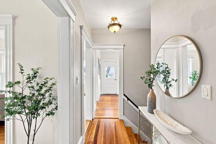 Property Photo:  11 Lloyd Rd 11  MA 02472 