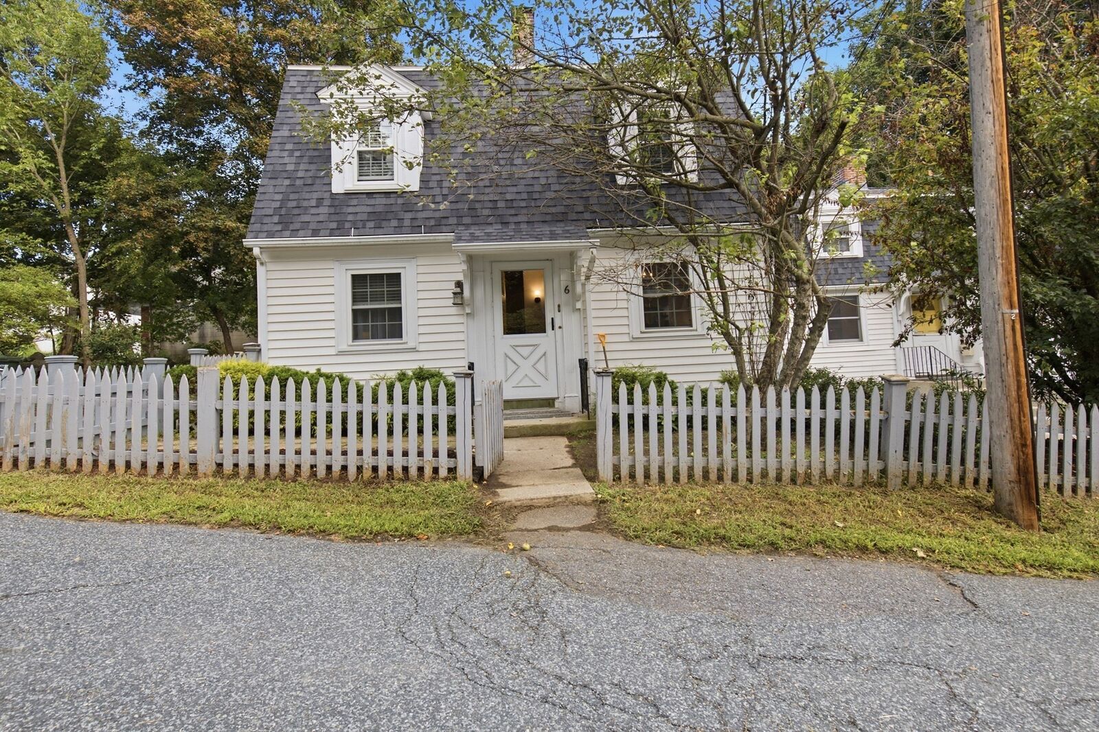 Property Photo:  6-8 Center Place  MA 01775 